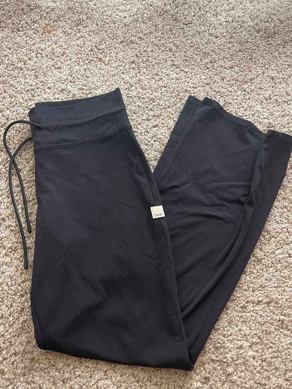 vuori daily from ankle pant